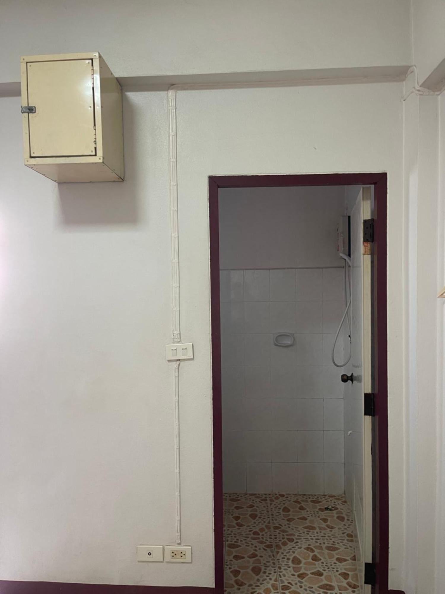 Jj Guesthouse Chiang Mai Buitenkant foto