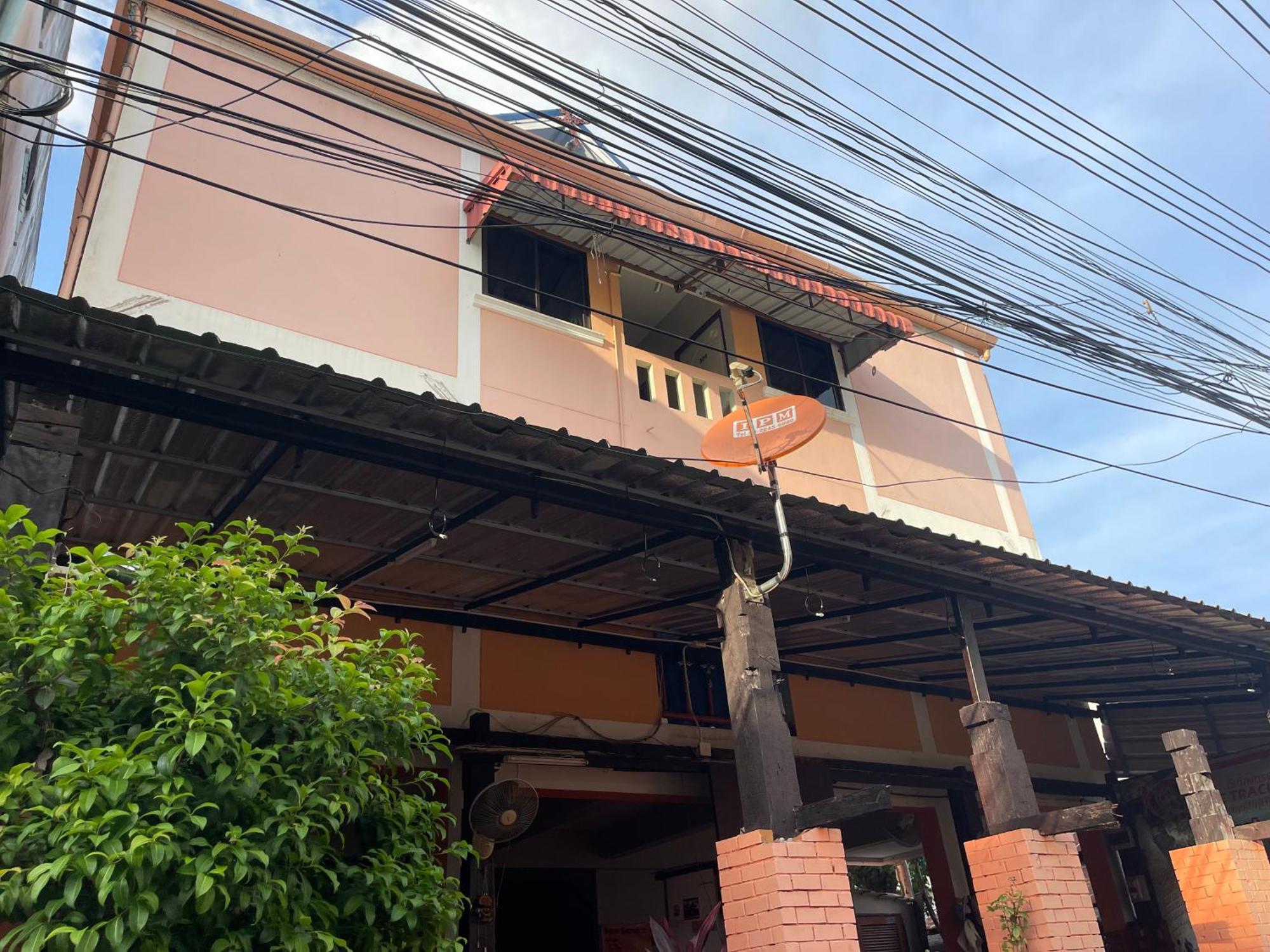 Jj Guesthouse Chiang Mai Buitenkant foto